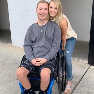 Meet your Posher, Cameron